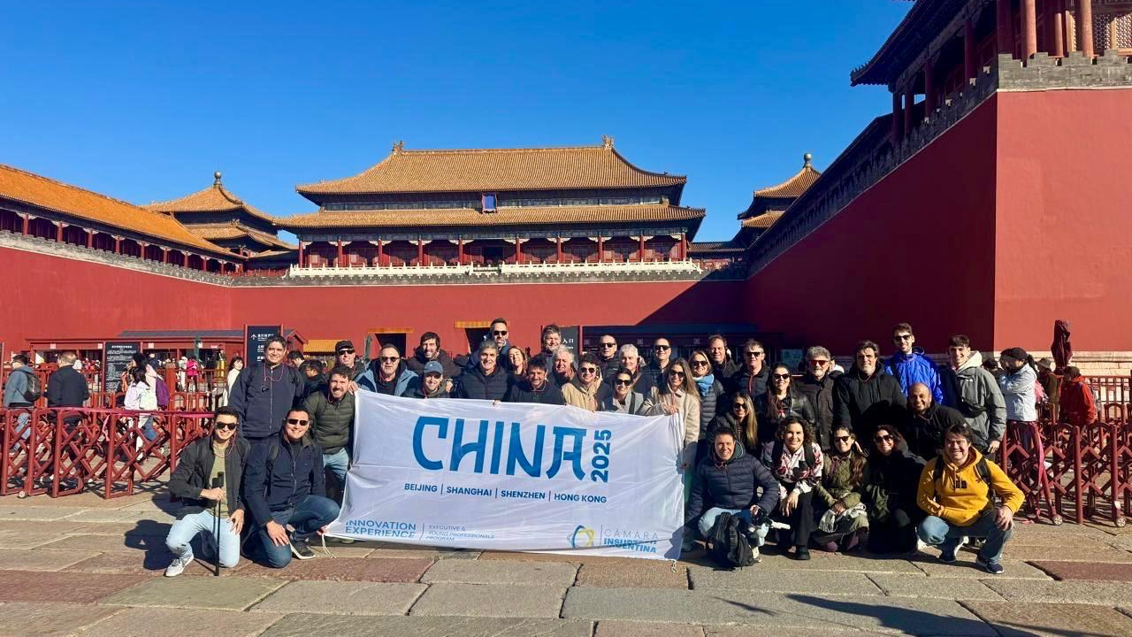 Durante una semana, una comitiva integrada por 34 socios recorrió las principales ciudades del país, epicentro del cambio tecnológico mundial.