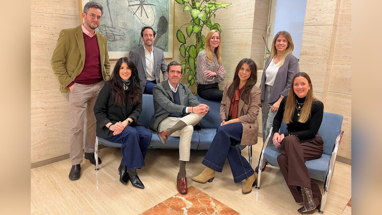 Jóvenes directivos del sector relatan experiencias como embajadores del talento asegurador y dotan de mayor visibilidad a la industria como oportunidad profesional.