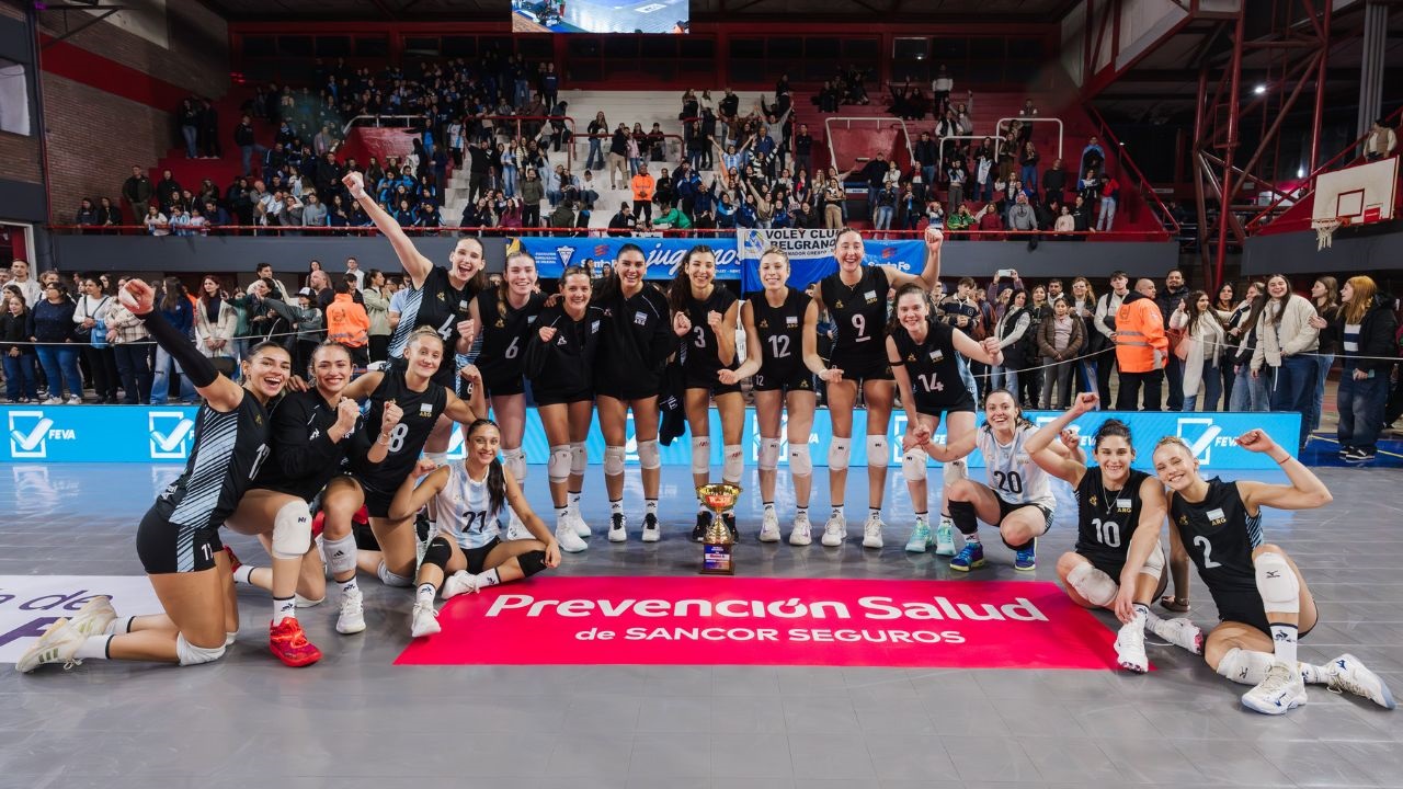 La Selección Femenina de Vóley disputó este fin de semana dos partidos amistosos frente a Bulgaria en las ciudades de Santa Fe y Rosario.