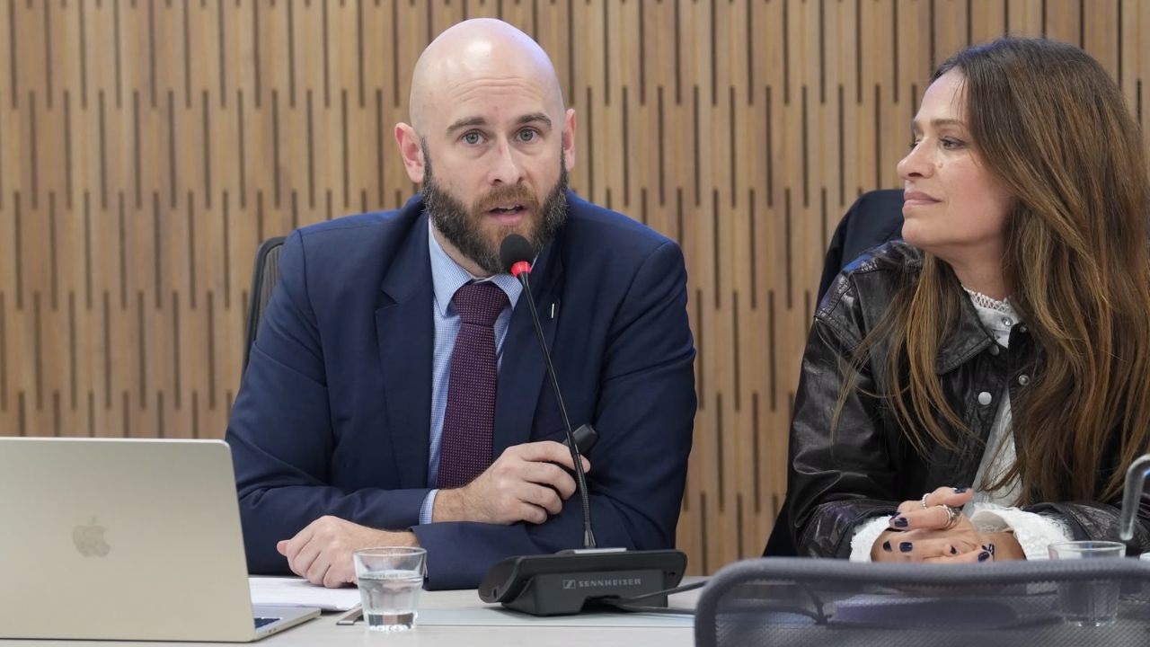 AAPAS participó de una reunión de la Comisión de Comercio y PyME de la Cámara de Diputados y llevó al Congreso la mirada de una actividad que reúne a casi 53.000 Productores Asesores, interviene en cerca del 70% de la comercialización de seguros.