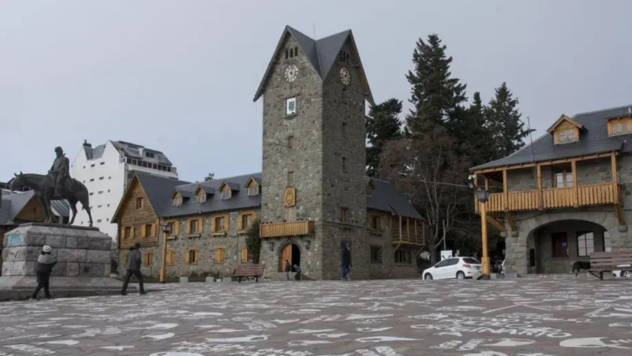 La Justicia determinó que el paso del camión tuvo responsabilidad directa en la deformación de la estructura. El hecho data de 2019 y ocurrió cuando el puente llevaba pocos días de uso.